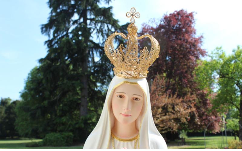 statua della Madonna di Fatima